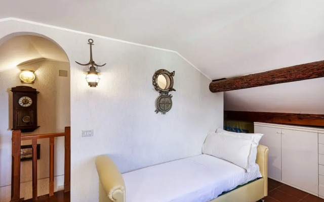 Seaview Apartment Near the Castle by Wonderful Italy