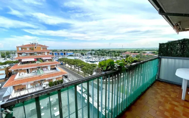 Lovely Apartment With Balcony