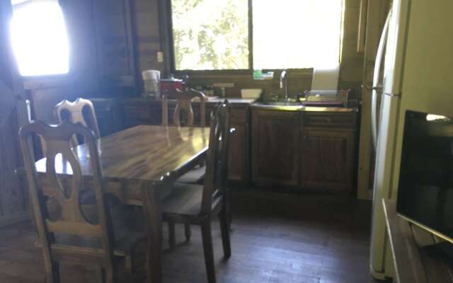 Many's House - La Joya De Ballena