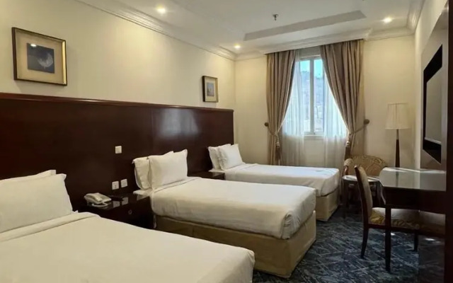 Park Royal Hotel