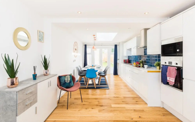 Goode Home by Svelte Living