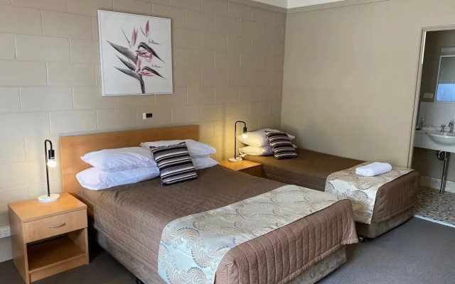 Apollo Motel Parkes