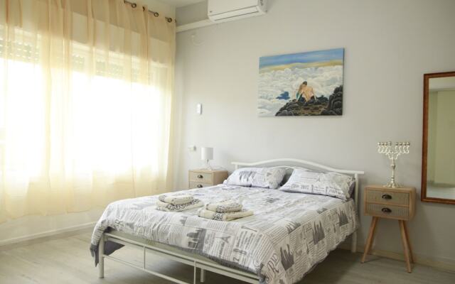 Charming Apartment