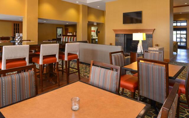 Hampton Inn & Suites Pueblo-Southgate