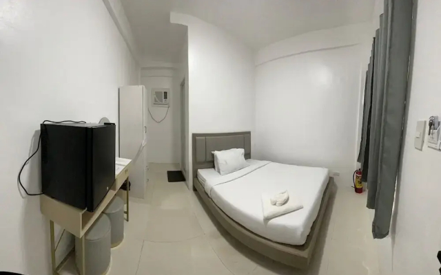 Hotel The Mir