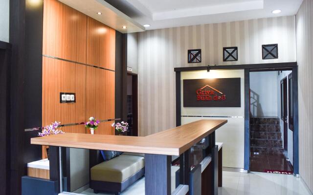 RedDoorz Syariah near Gelora Delta Sidoarjo 2