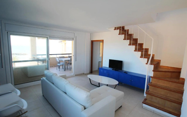 Espectacular ático dúplex con vistas al mar