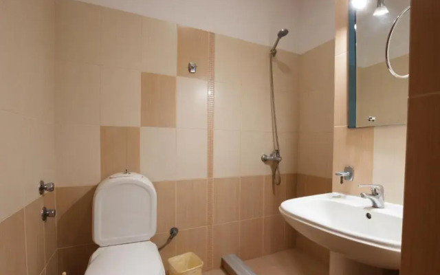 Autogrill, Hotel & Restaurant