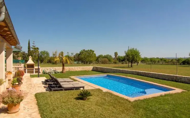 Holiday in Mallorca Family Finca with Pool