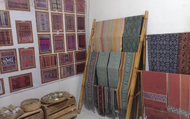 Guest house dorm Floressa