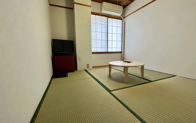 Yuzawa House