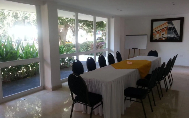 Hotel Vallclaire Suites