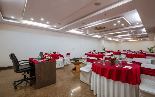 Emblem Hotel Sector 14 Gurgaon