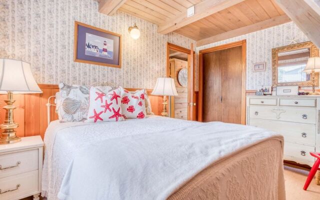 Sister's Beach Retreat