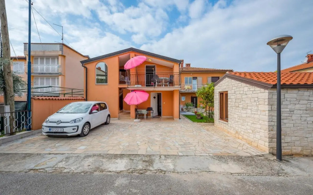 FERUCIO house with apartments