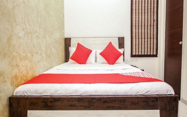 OYO 14891 Madhav Villa