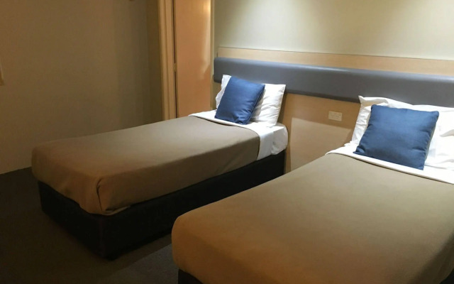 Lakeview Hotel Motel