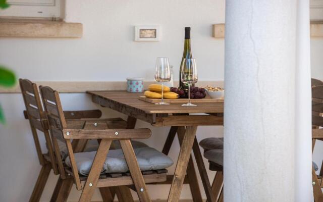 Apartment Near Old Town, FREE Parking & Huge Garden
