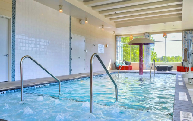 Courtyard by Marriott Raleigh Cary/Parkside Town Commons