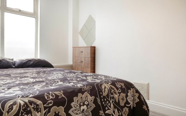 Sidney Street - Deluxe Double Room