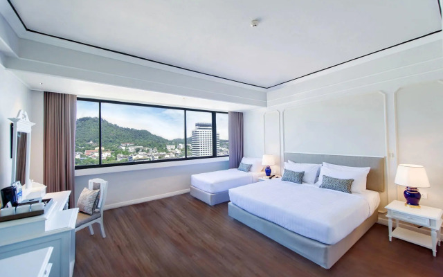 Courtyard by Marriott Phuket Town