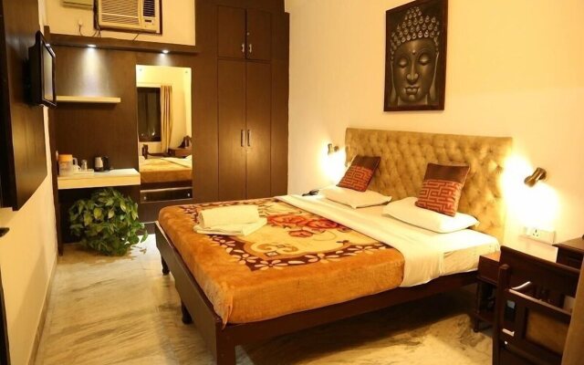Hotel Divine Ganga Cottage