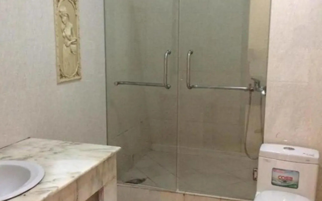 Minh Hong Hotel