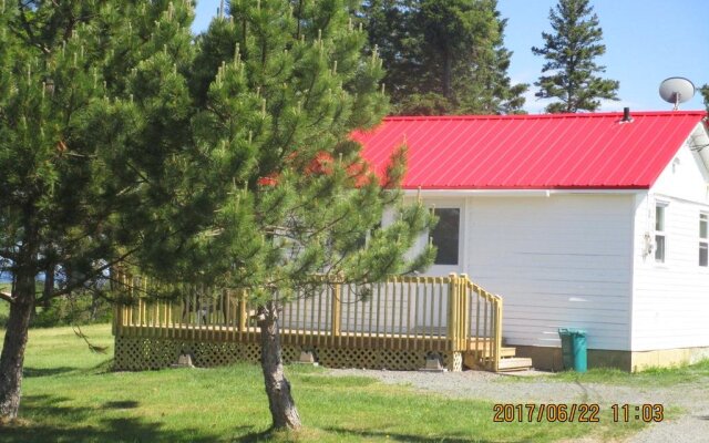 Sea'scape Oceanfront Cottages