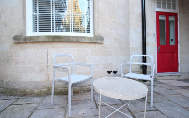 Stunning Brand New Studio Apartment - Sleeps 3