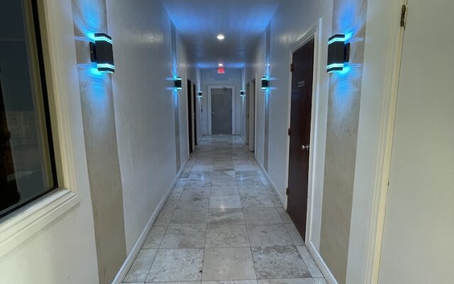 Howard Johnson by Wyndham Pecos