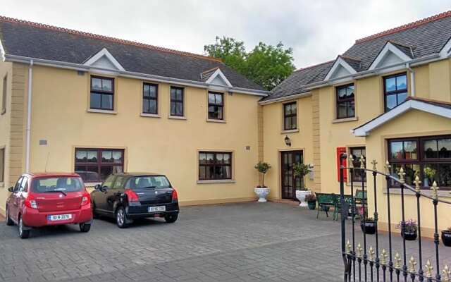Grannagh Castle House