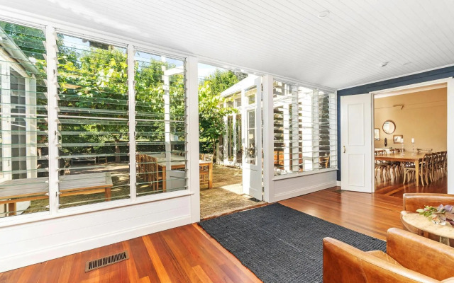 MILHOUSE Berry 4pm Check Out Sundays except Peak season