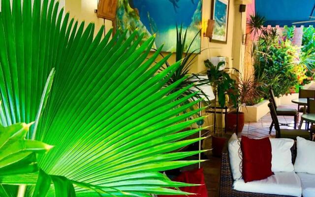 Casa del Caribe Inn