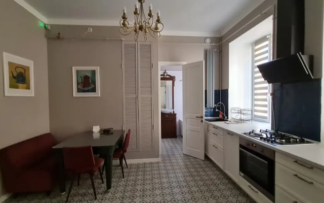 Апартаменты на проспекте Кронверкский