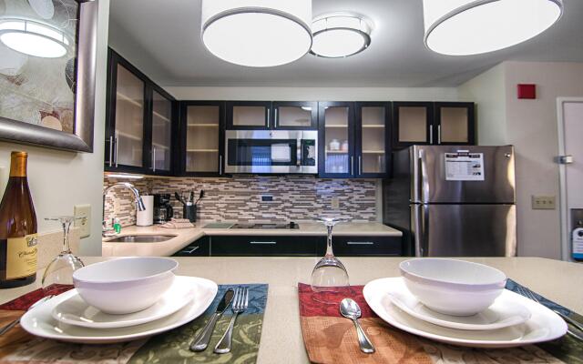 Staybridge Suites Marquette by IHG