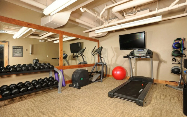 Premier 3br  - Walk Distance To Slopes. Kids Ski Free! 3 Bedroom Condo by RedAwning