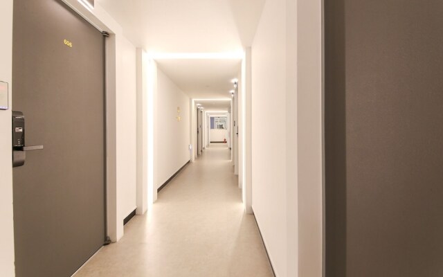 Continew Hotel