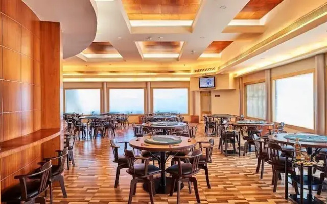 V V Hotel