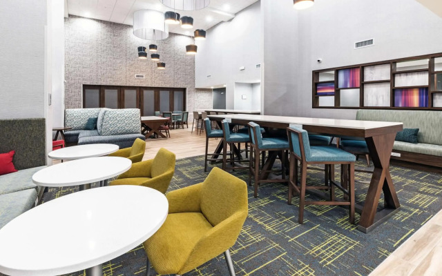 Hampton Inn & Suites Canyon
