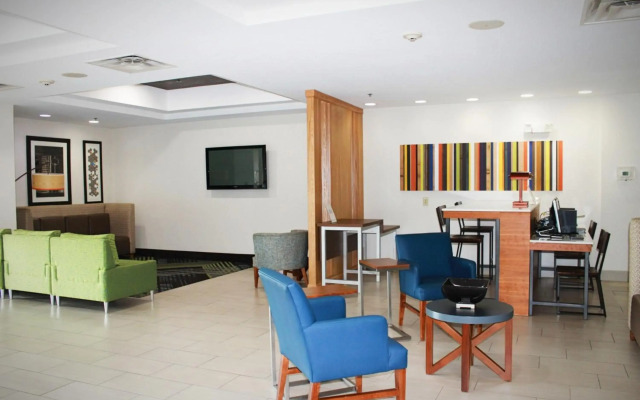 Holiday Inn Express McComb by IHG