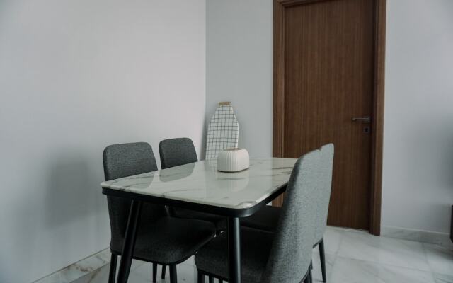Wonderful And Homey 1Br The Smith Alam Sutera Apartment