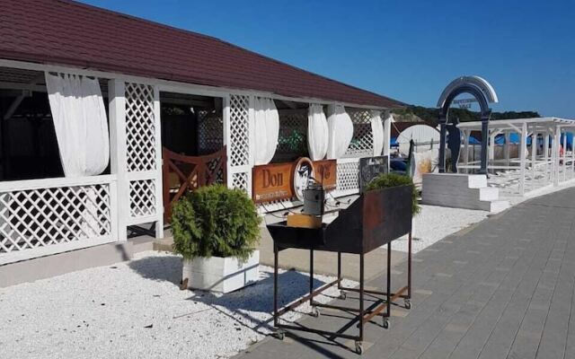 Alla-bay Hotel