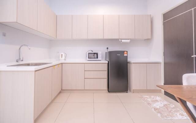 OYO Home89606Exquisite Studio Midhill