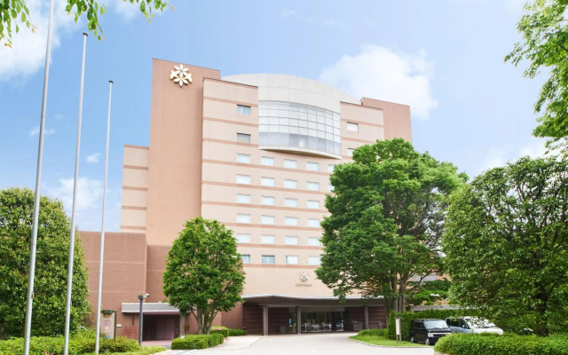 Forest Inn Showakan