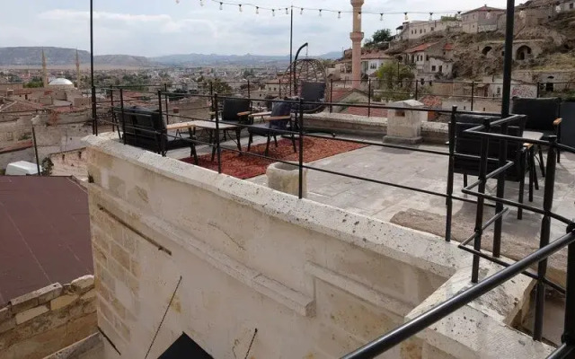Arkeles Suites