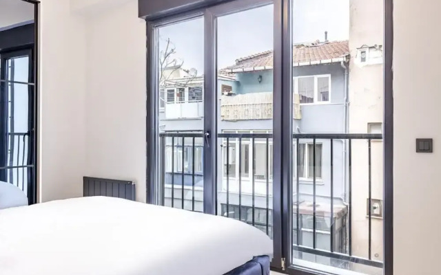 Comfy Flat In Sisli With Central Location