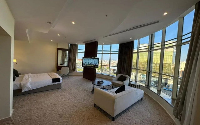The S Hotel