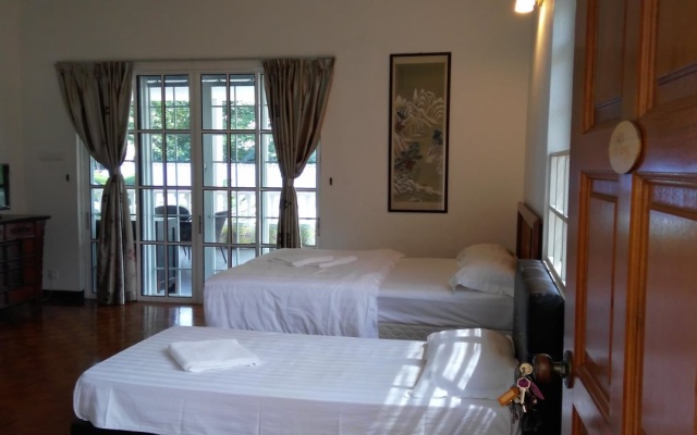 Qube Beach Resort – Guest Rooms – Tanjung Bungah