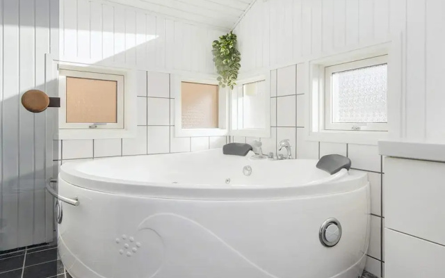 8 Person Holiday Home in Ansager
