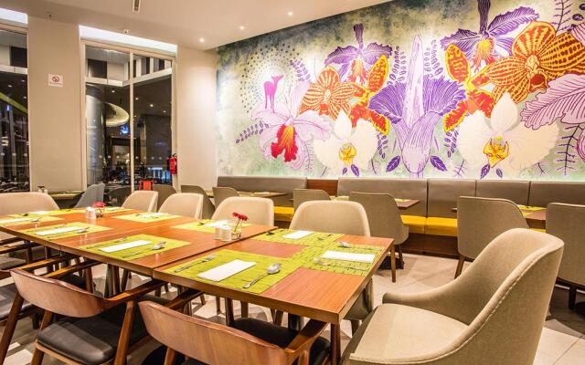 Bigland Hotel & Convention Sentul